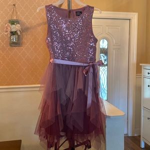 Girls dress by Lilt size 8 pink/fuschia